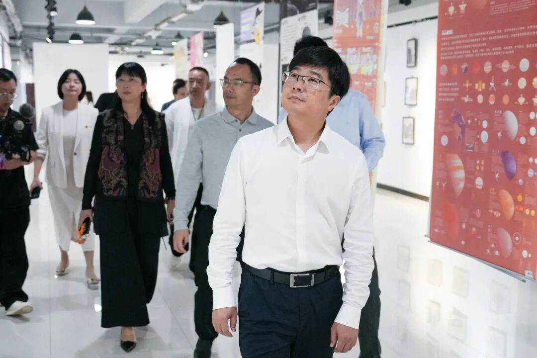 “一县一策”纺织服装特色产业集聚区县长说｜专访芦淞区委副书记、区长王强