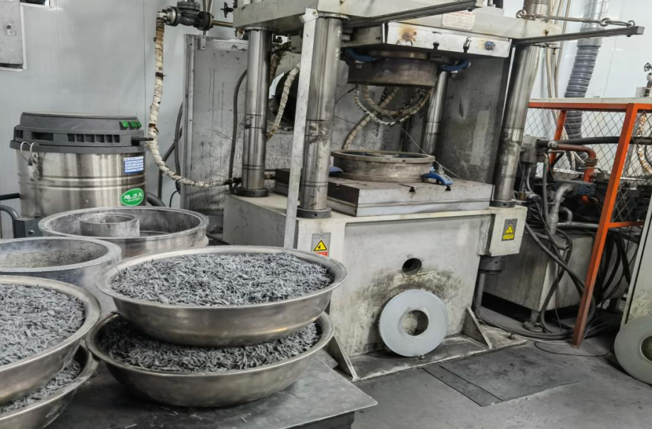 典型案例丨株洲市大气污染防治推进不力 部分重点行业和领域污染问题突出